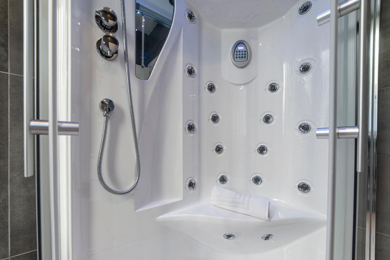 Fashion Apartment Silver בולוניה מראה חיצוני תמונה