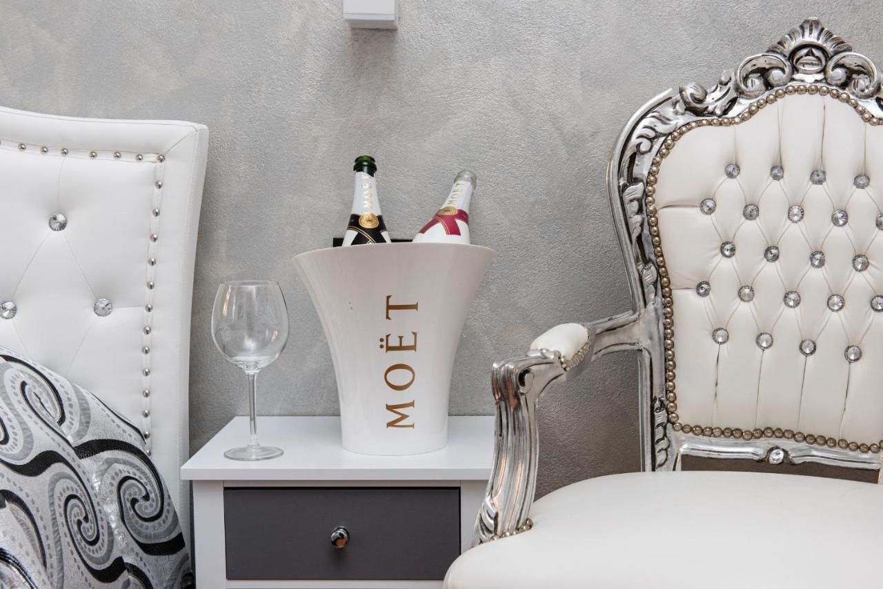Fashion Apartment Silver בולוניה מראה חיצוני תמונה